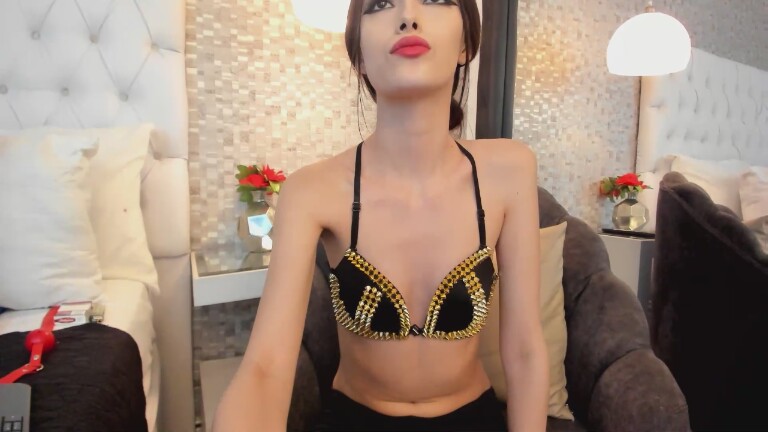 AvrilLewis's Streamate show and profile