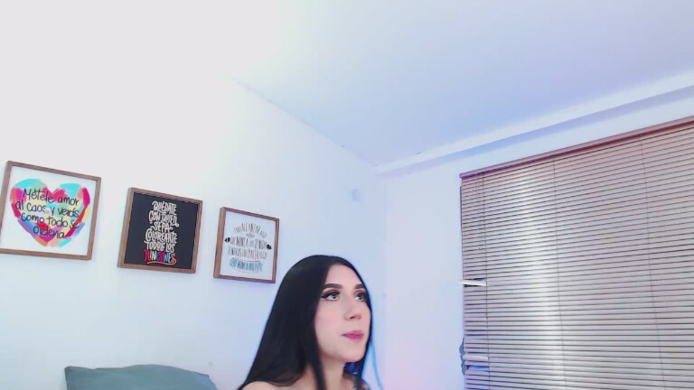 AllanaMartini's Streamate show and profile