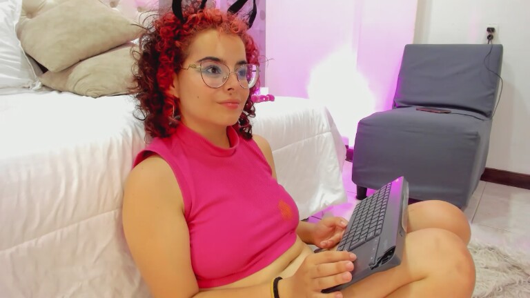 Natalyysweett's Streamate show and profile