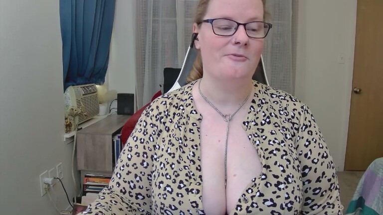 MaddeeMclove's Streamate show and profile