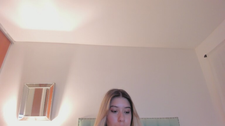 AgostinaNunierX's Streamate show and profile