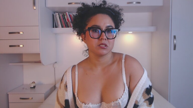 MartinaRuis's Streamate show and profile