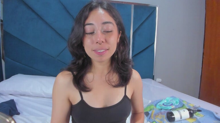 Samantha_Cullen's Streamate show and profile