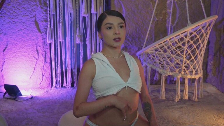 Miawiithe's Streamate show and profile