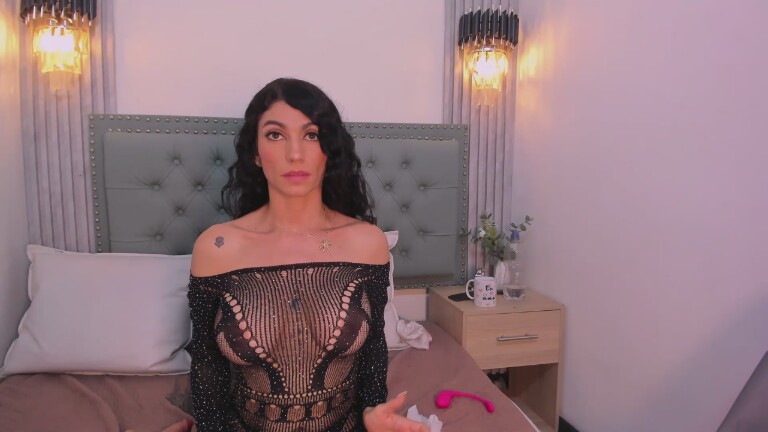 MiaVixen_n's Streamate show and profile