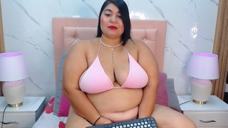 Mia_Thick's Streamate show and profile