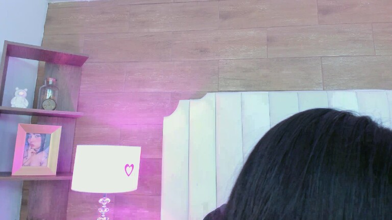 MaddieWaves's Streamate show and profile