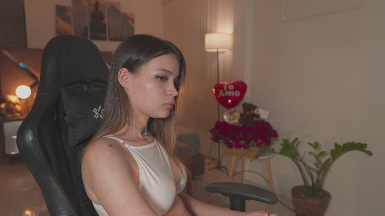 EmmaVloss's Streamate show and profile