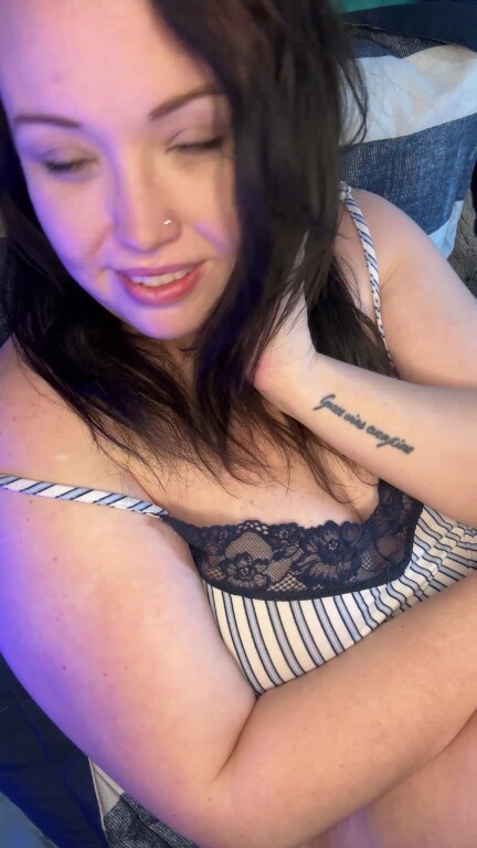 Myla_Cooper's Streamate show and profile