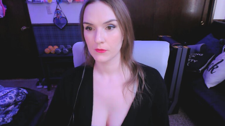 Alexa_voltage's Streamate show and profile