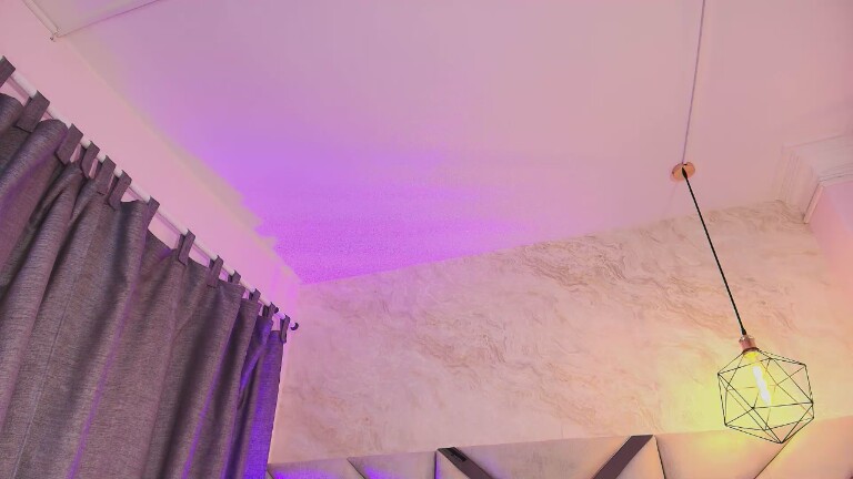 Luna_Blyss's Streamate show and profile