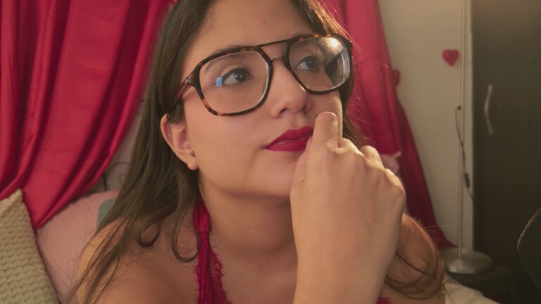 HaileyBunny_18's Streamate show and profile