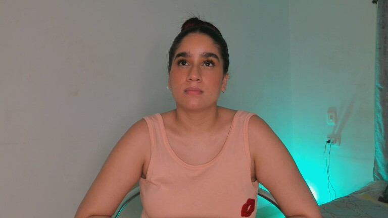 LlilyEvans's Streamate show and profile