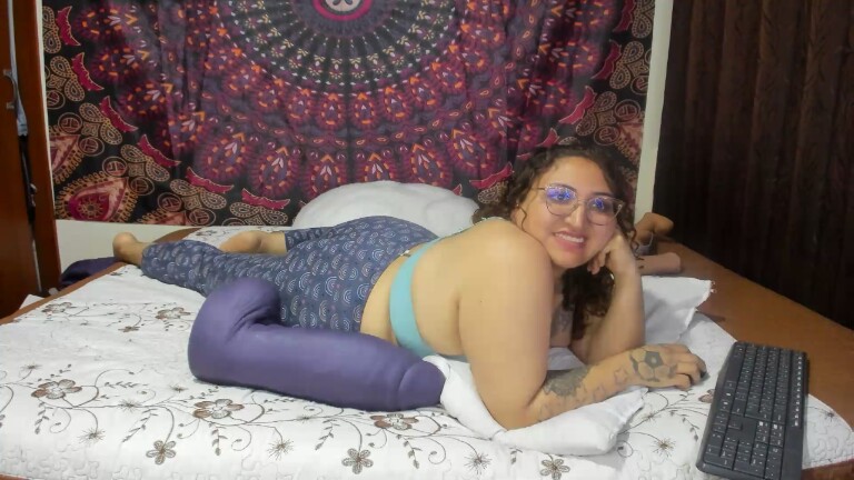 Sweet_X's Streamate show and profile