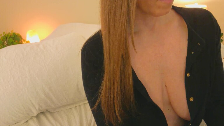 Allie's Streamate show and profile