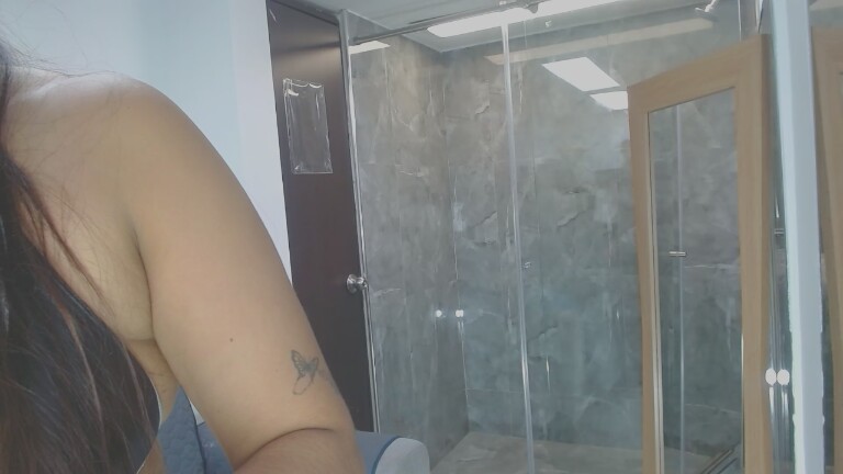 LunaDumont's Streamate show and profile