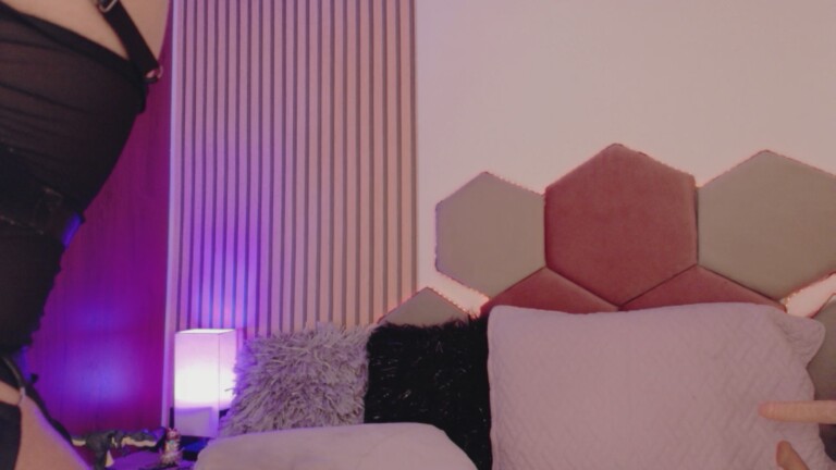 EivaStone's Streamate show and profile