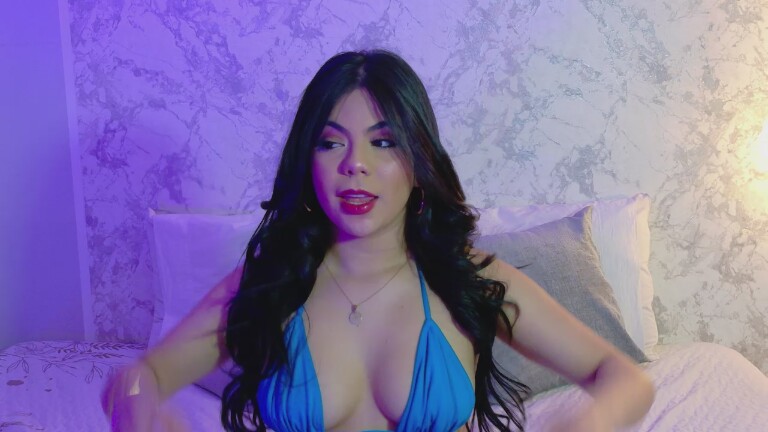 MartinaGucci's Streamate show and profile