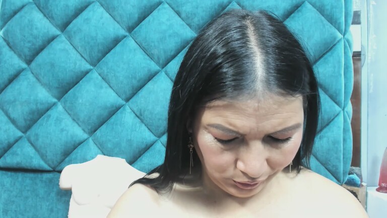 PENELOPELEWIS40's Streamate show and profile