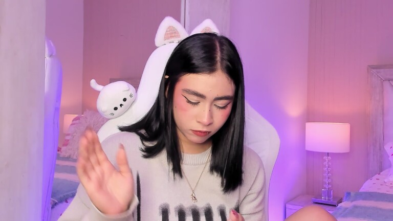 SophiaColinns's Streamate show and profile