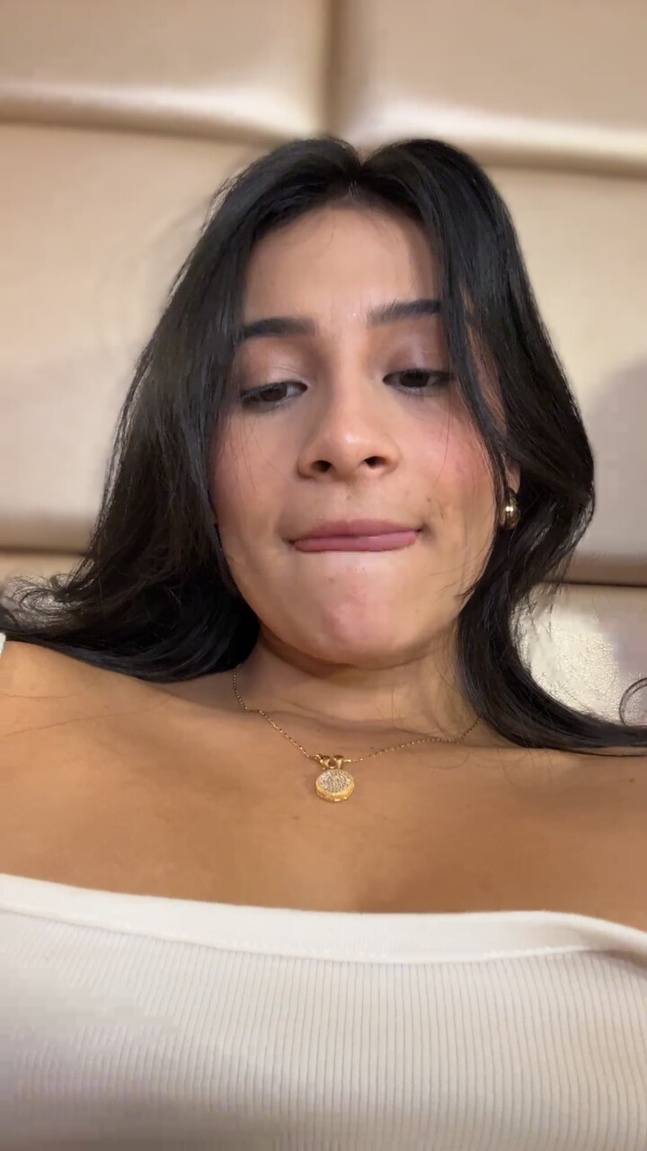 ValentinaLewis