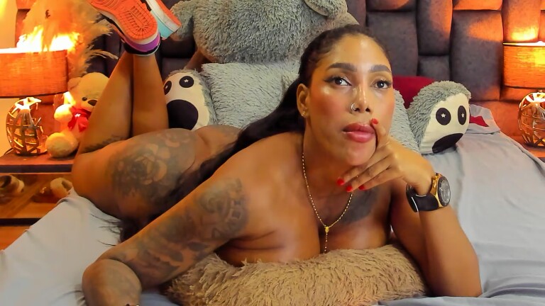 MelanieDuque's Streamate show and profile