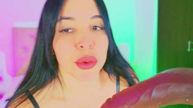 CharlootteEvans's Streamate show and profile