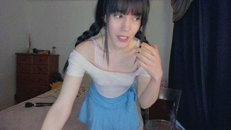 Lunasha's Streamate show and profile