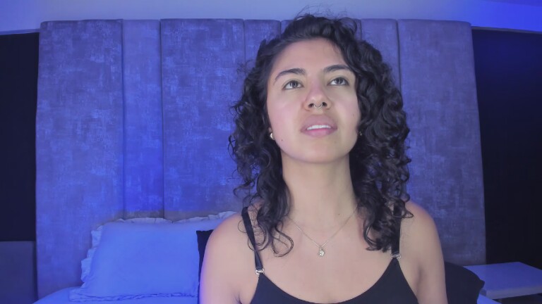 Amareto's Streamate show and profile