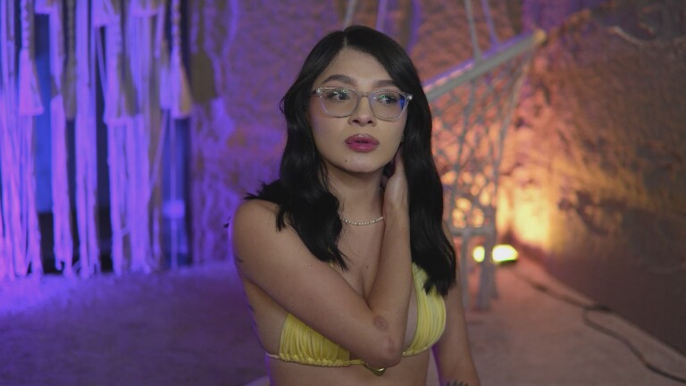 Miawiithe's Streamate show and profile