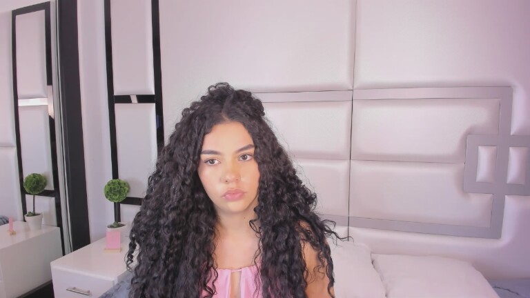 SalomeMachado's Streamate show and profile