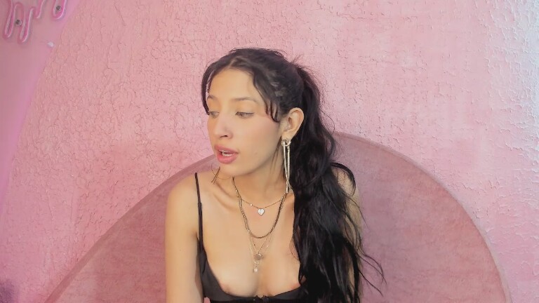 KylieLauren's Streamate show and profile