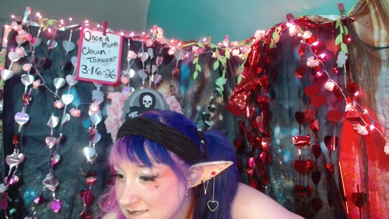 ItsMagicalMae's Streamate show and profile