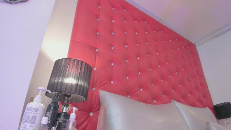 KailaEvans's Streamate show and profile