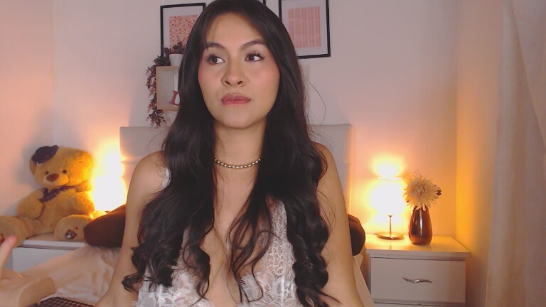 EmilyPricee's Streamate show and profile