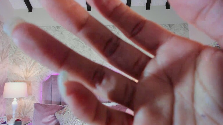 KoralDaviss's Streamate show and profile