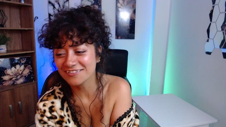 sugervibes's Streamate show and profile