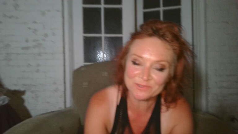 Rose_Maddder's Streamate show and profile