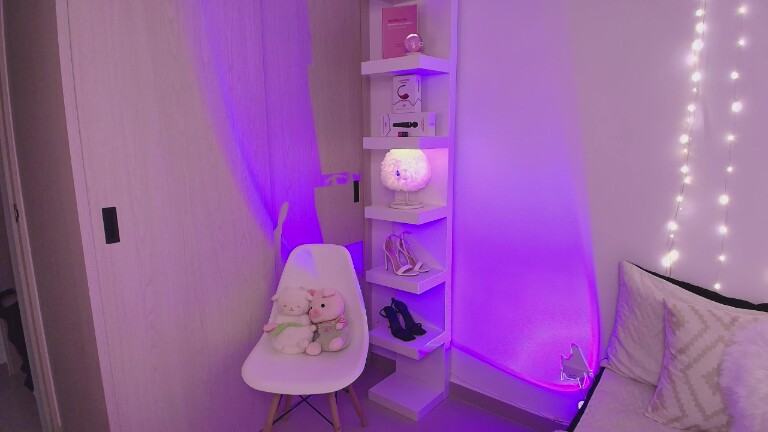 GabrielaCollin's Streamate show and profile