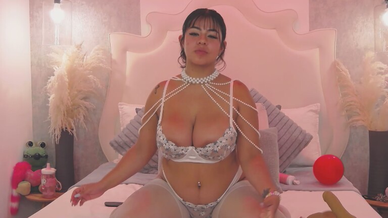 LilyVegaa's Streamate show and profile