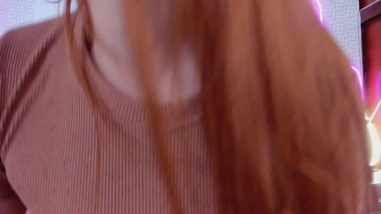 ALICECARVAJAL's Streamate show and profile