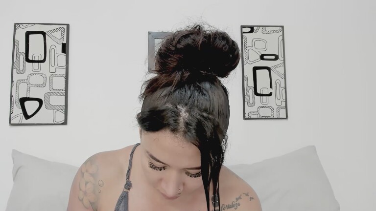 AngelMartins's Streamate show and profile