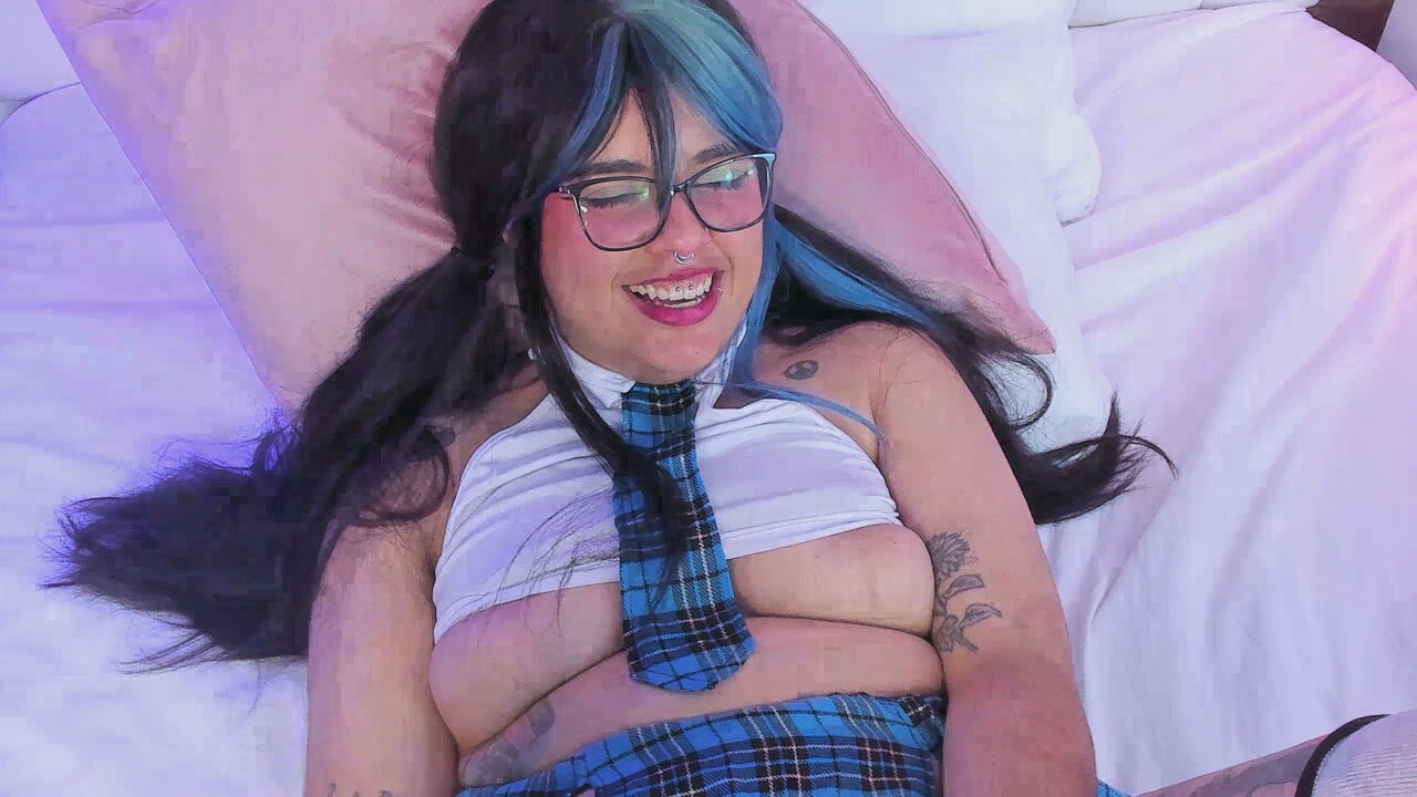 MaddieWaves