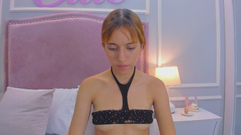 LeaThomsonn's Streamate show and profile