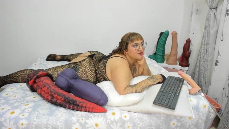 Sweet_X's Streamate show and profile