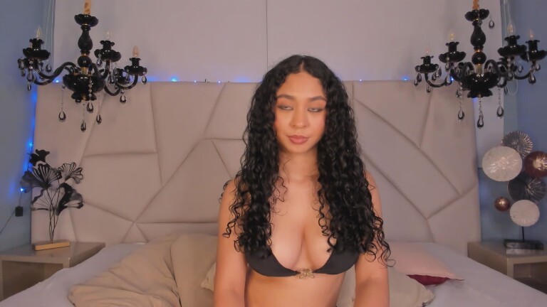 ScarlettFlever's Streamate show and profile