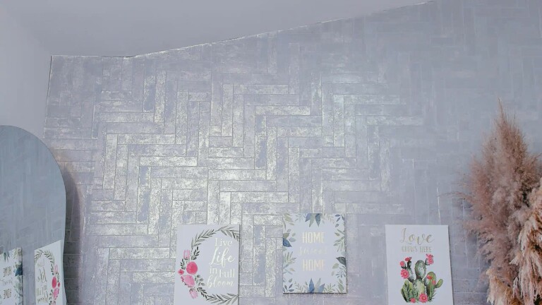 SaraBacker's Streamate show and profile