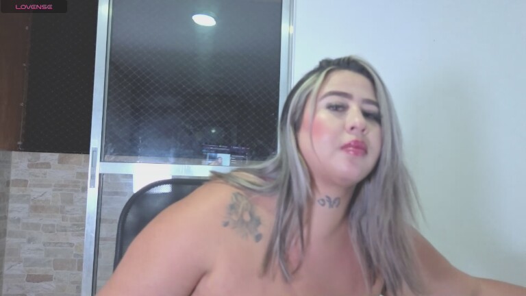 Bela_sexyy's Streamate show and profile